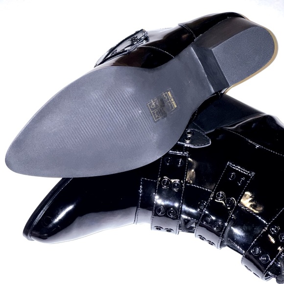 YRU Aura strapped ankle boots - BLACKOUT patent buckle booties - size 10 NWT - Picture 6 of 10